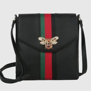 Bee Crossbody - Black